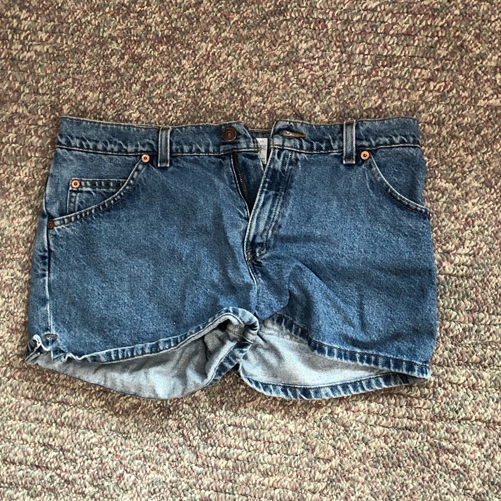 Women’s Levi Jean Shorts